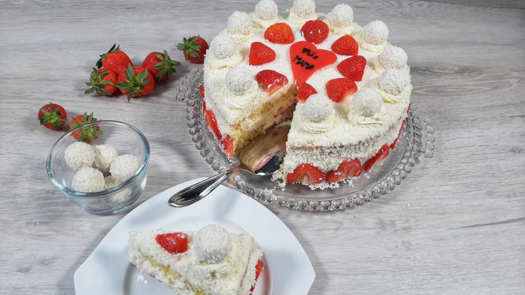 Raffaello-Erdbeer Torte | Muttertagstorte - Dani-Lu.de